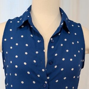 Banana Republic Polka Dot Sleeveless Blue Top